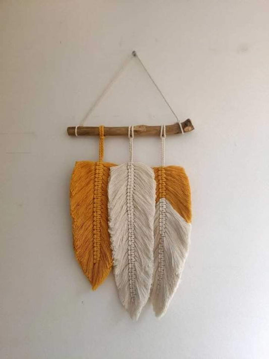 Luna Macramé wall hanger